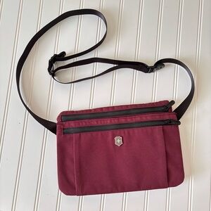 Victorinox | Women's Lifestyle Accessory Compact Crossbody Travel Bag Beetroot